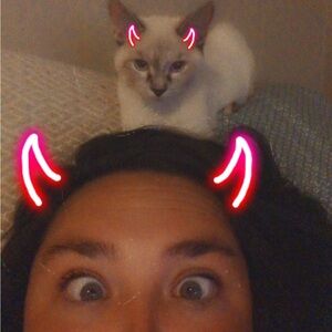 Meet your Posher, Ellen